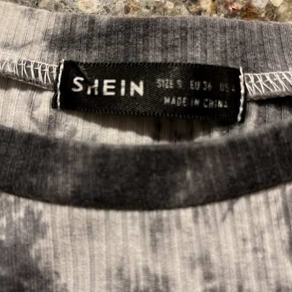 shein cropped baby tee - Picture 2 of 3